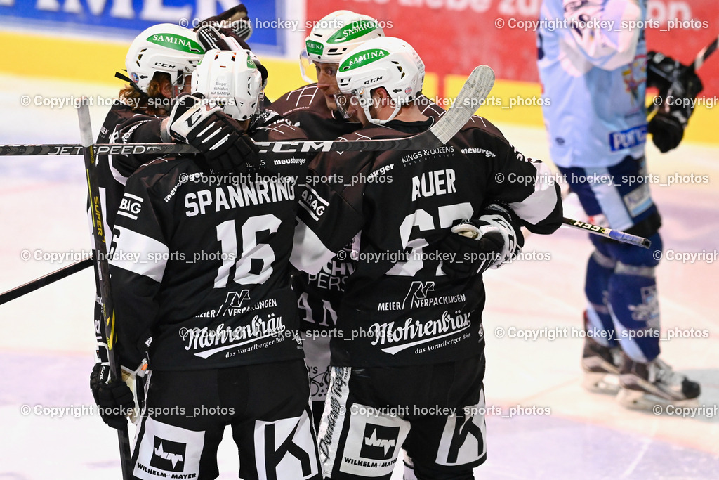 ESC Steindorf vs. SC Hohenems 11.3.2023 | #67 Auer Thomas, Jubel SC Hohenems Mannschaft, #16 Spannring Stefan