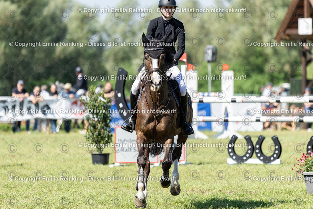 CL5A7504 | Emilia Reinking Fotografie - Realisiert mit Pictrs.com