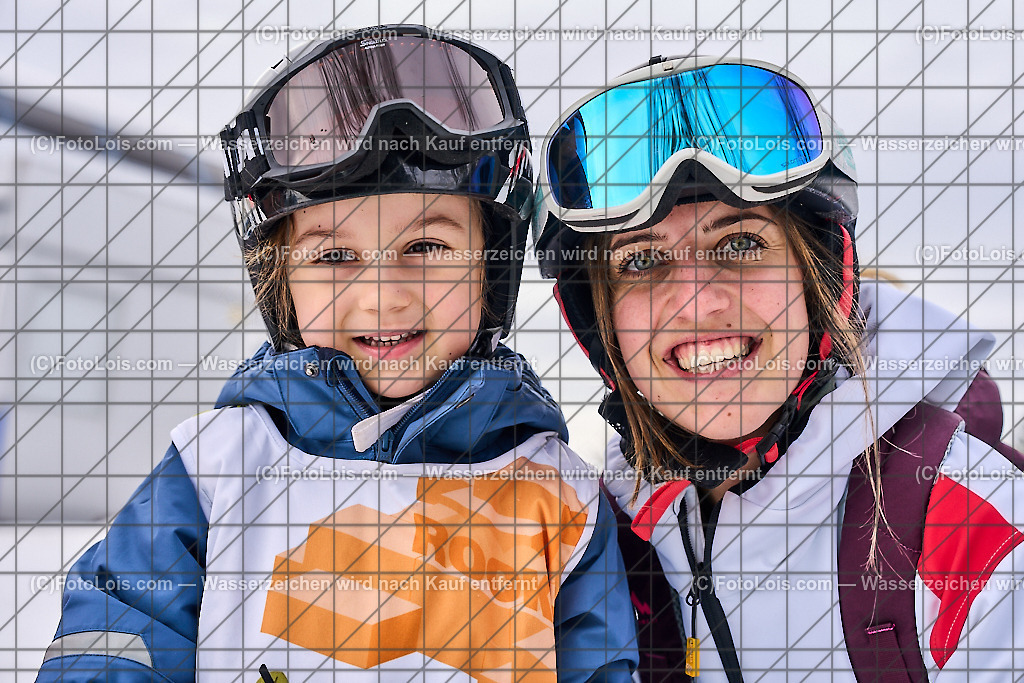 ALP5435_Schischule Haginger_Semesterkurs_Skigruppe EVA | (C)FotoLois.com, Alois Spandl. Schischule Haginger, Semesterkurs-Abschlusstag mit Rennlaufbewerb, Fr 9. Februar 2024.