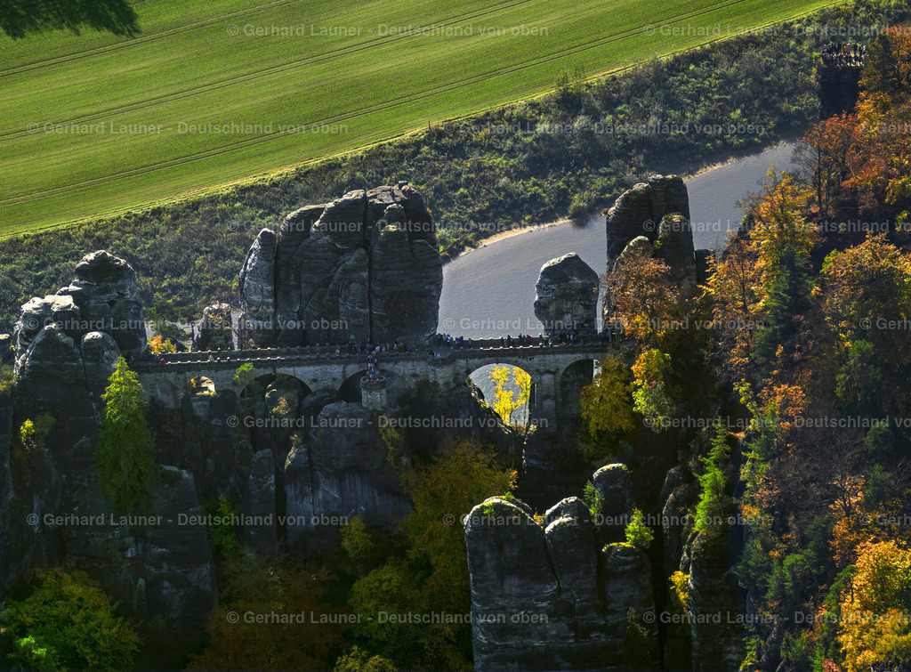 2888064 | Nationalpark Sächsische Schweiz, Elbsandsteingebirge, Basteibrücke.