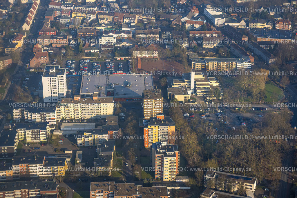 Hamm250201008Bockum-Hoevel | Luftbild, Höveler Markt Marktplatz und terrassenförmiges Rathaus Bürgeramt, links das Rathaus-Center Einkaufszentrum, Wohngebiet mit Hochhäusern, Bockum-Hövel, Hamm, Ruhrgebiet, Nordrhein-Westfalen, Deutschland