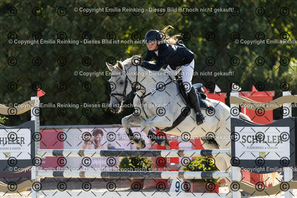 CL5A1133 | Emilia Reinking Fotografie - Realisiert mit Pictrs.com