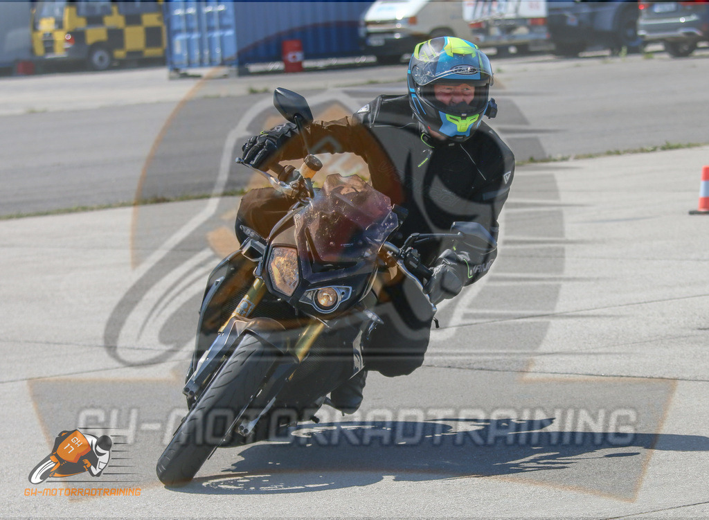 IMG_9843 | gh-motorradtraining-foto.de - Realisiert mit Pictrs.com