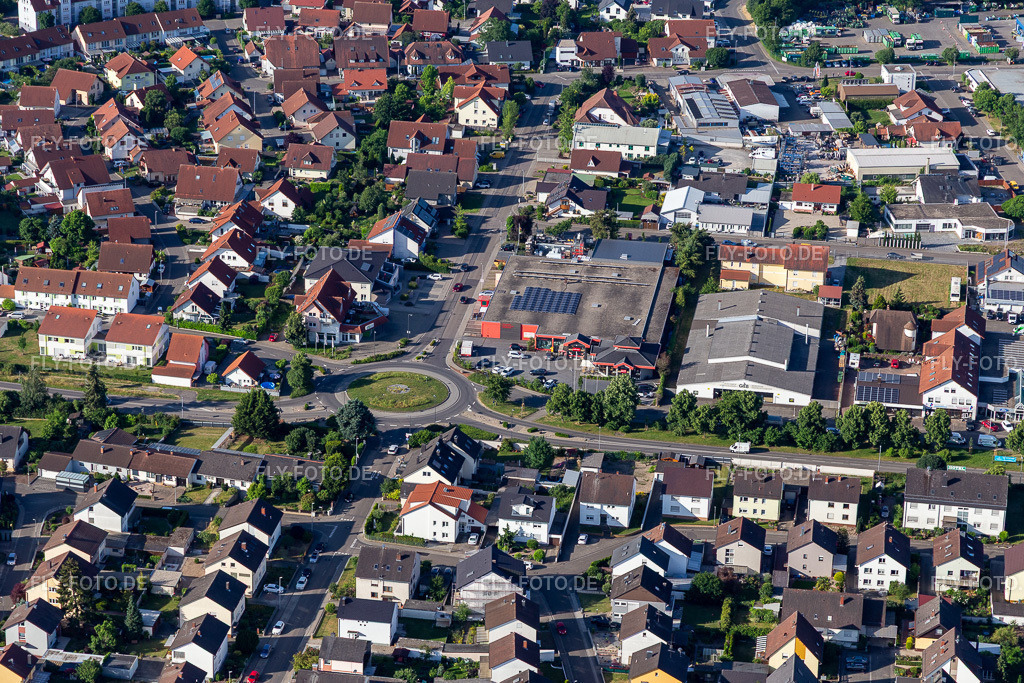 Milz GmbH http://www.milzgmbh.de/ | Luftbild: Milz GmbH http://www.milzgmbh.de/ in Rülzheim im Bundesland Rheinland-Pfalz in Deutschland. Foto: IMG_132346.jpg vom 03.06.2022 durch ©2025 Werner Riehm fly-foto.de/copyright - Realisiert mit Pictrs.com