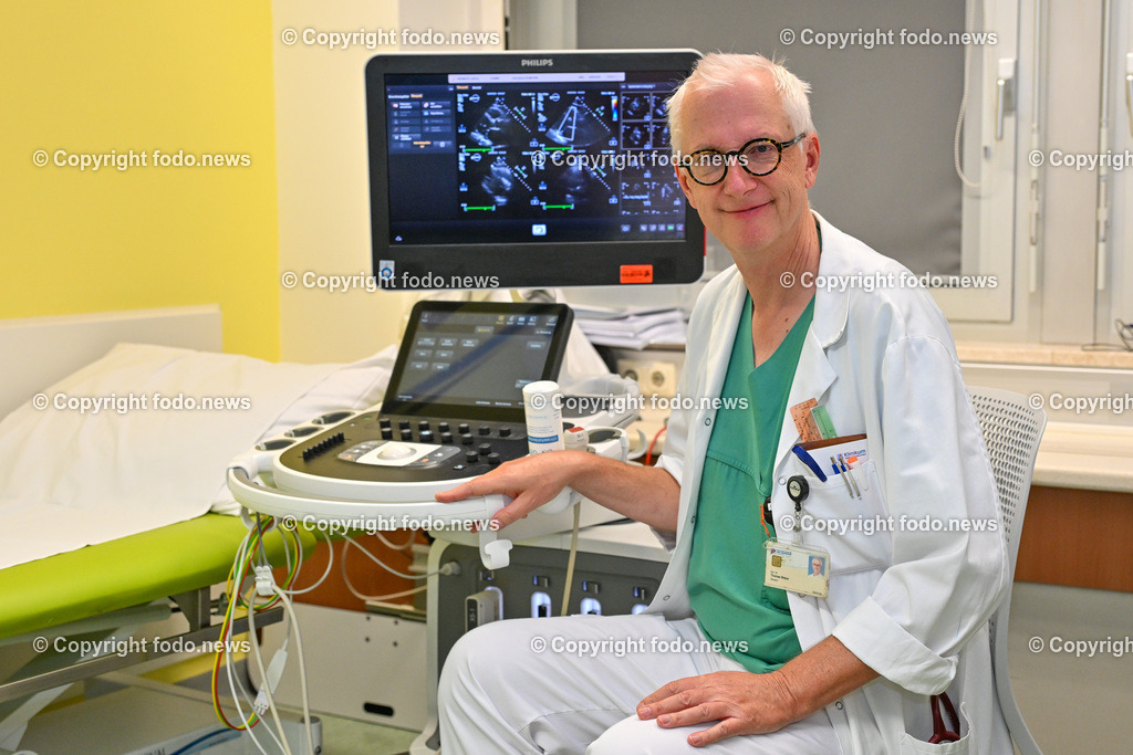 Thomas Weber (Kardiologe_ Praesident der ESH_ Klinikum Wels)_ 30.09.2024-4 | 30.09.2024, Wels, AUT, Klinikum Wels-Grieskirchen im Bild Thomas Weber (Dr. Priv. Doz., Kardiologe, Praesident der ESH-European Society of Hypertension)