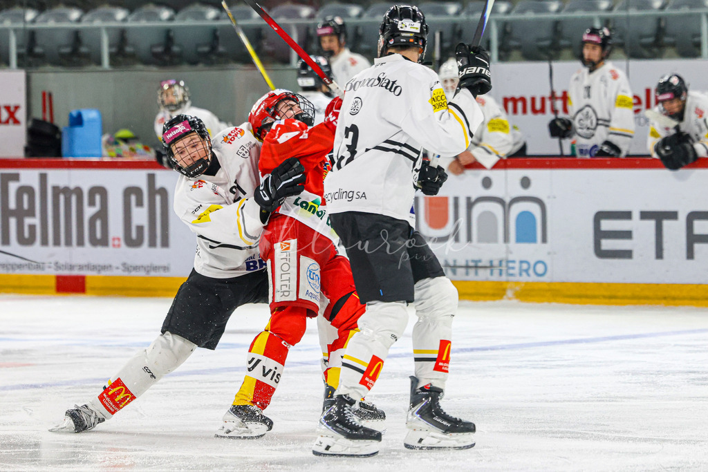 701A3090 | Sportbilder, Sportfotograf, Hochzeits- und Eventfotografin, Flugshows, Portraits und Tiershooting, Aviation, Downhill, Nationalleague, Swissleague, International