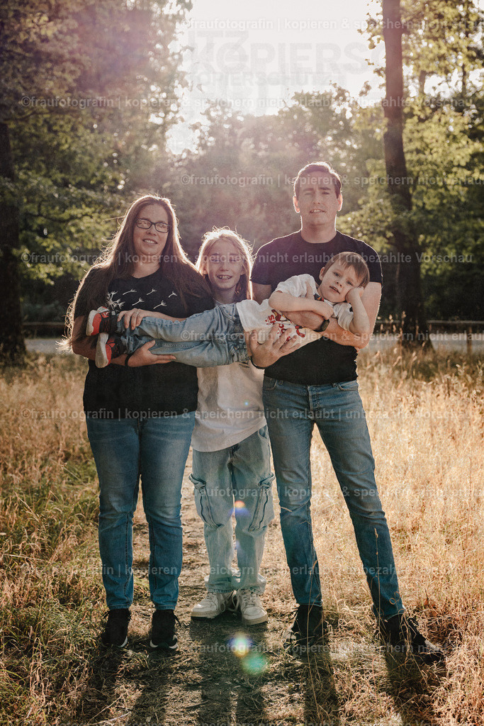Fraufotografin_O3A2292 | Isabelle Schiminski ist ein Kitafotograf für Wiesbaden, Rheingau, Kiedrich, Untertaunus, Bad Schwalbach, Taunusstein und Mainz