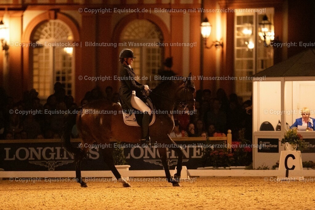 20230528_Flutlicht-Kür_0345 | equistock