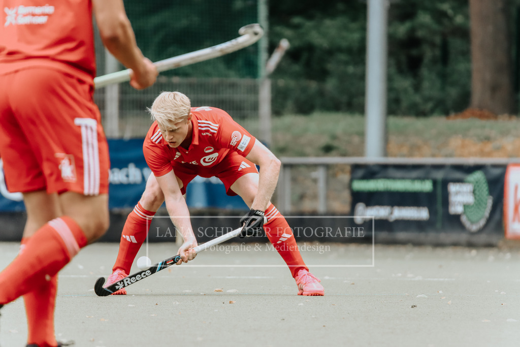 Herren_Bundesliga_02_F_RWK-UHC_21.09.25_Köln (116 von 471) | lanaschraderfotografie - Realisiert mit Pictrs.com