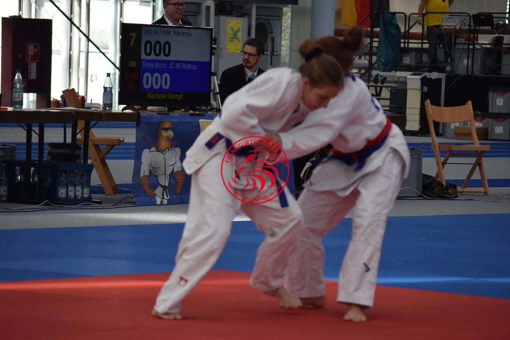 DSC_1352 | Fotos vom Adler Cup - Pictures from Adler Cup

Hier findet Ihr alle Eindrücke und großen Momente der Adler Cup Wochenenden. Here you will find all impressions and great moments of the Adler Cup weekends. - Realisiert mit Pictrs.com