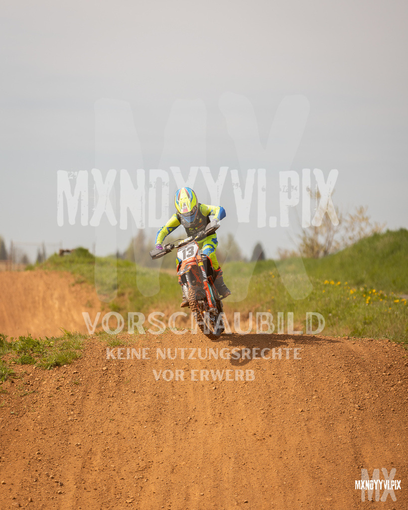 866A3946 | mxndyyvipix