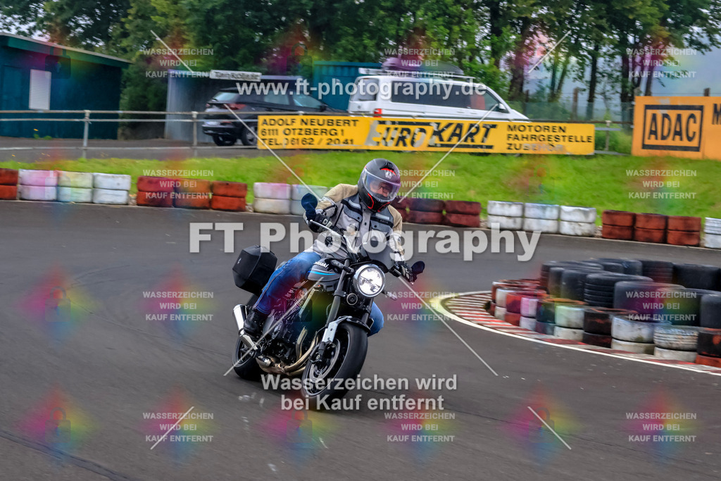 _TCM2822 | Hier findet Ihr Bilder von Touristenfahrten auf der Nürburgring Nordschleife oder von anderen Veranstaltungen die ich besucht habe. Viel Spass beim Durch Schauen 