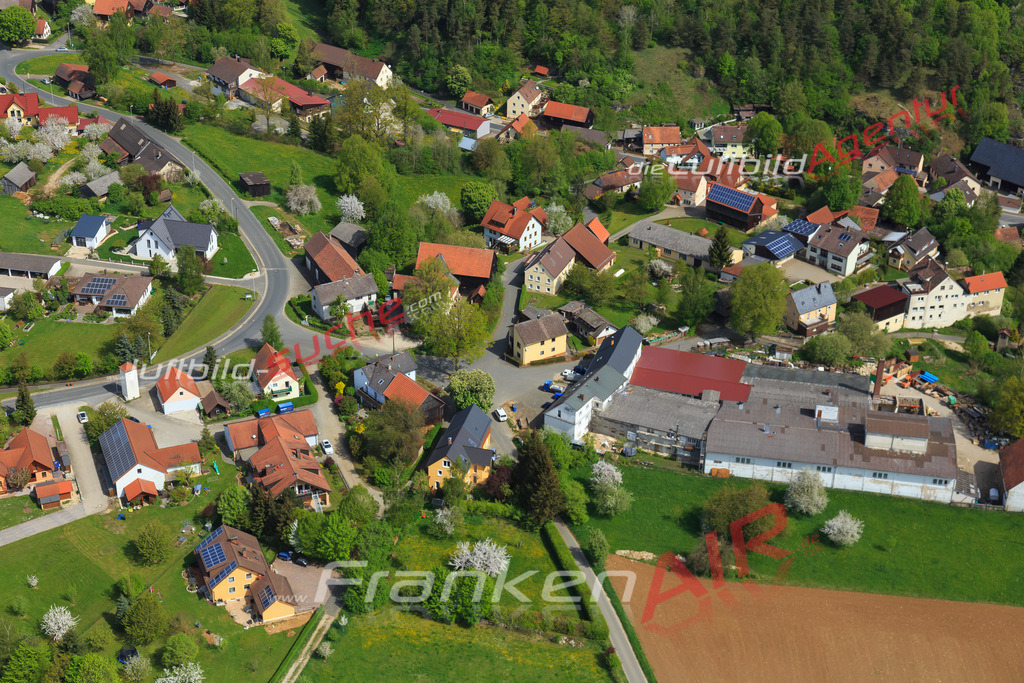 Luftbild von Kroegelstein Hollfeld - Luftaufnahme wurde 2015 von https://frankenair.de mittels Flugzeug (keine Drohne) erstellt - die Geschenkidee
