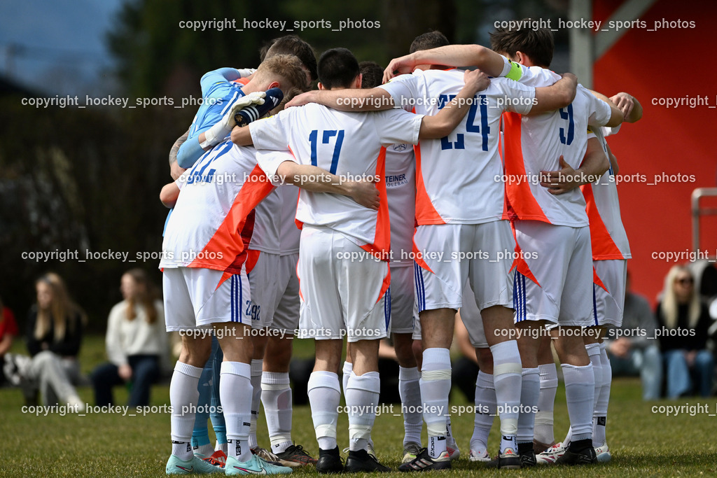 SV Rothenthurn vs. FC Dölsach | FC Dölsach Mannschaft, SV Rothenthurn vs. FC Dölsach, SV Rothenthurn vs. FC Dölsach am 04.04.2026 in Rothenthurn (Sportplatz Rothenthurn), Austria, (Photo by Bernd Stefan)