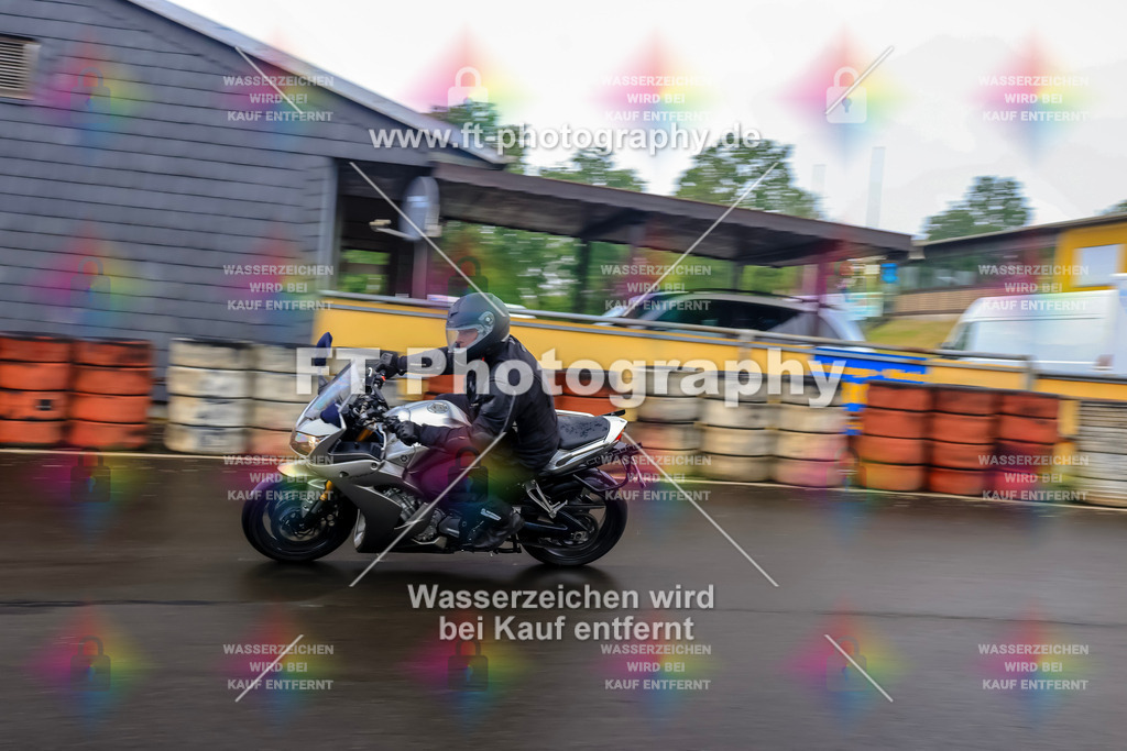 OBK-6107 | Hier findet Ihr Bilder von Touristenfahrten auf der Nürburgring Nordschleife oder von anderen Veranstaltungen die ich besucht habe. Viel Spass beim Durch Schauen 