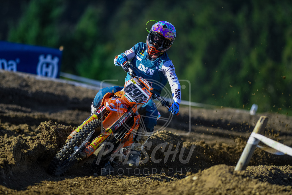 MX1 (493) | Paeschuphoto Shop - Wer nicht sucht der auch nicht findet.Ob Motocrossbilder oder von einem besuchtem Spiel, Hauptsache Action. - Realisiert mit Pictrs.com