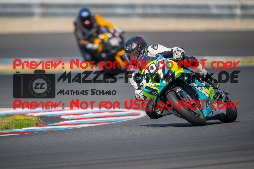 MaZZes-Fotomatrix-20260805-518526 | OPEN