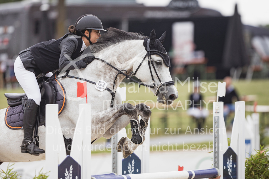 250711_BHO_L-SprmstAnf-1-245 | Deine schönsten Turniermomente als professionelle Fotos! Entdecke hochwertige Pferdesport-Fotografie im Online-Shop. Jetzt Fotos finden & bestellen!