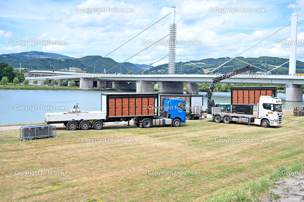 Hofmann Personal Stadion Linz_ FC Blau Weiss Linz_ 04.07.2023-6 | 04.07.2023, Hofmann Personal Stadion Linz, AUT, im Bild  Personal Hofmann Stadion, Vorbereitung fuer Eroeffnungsfeier