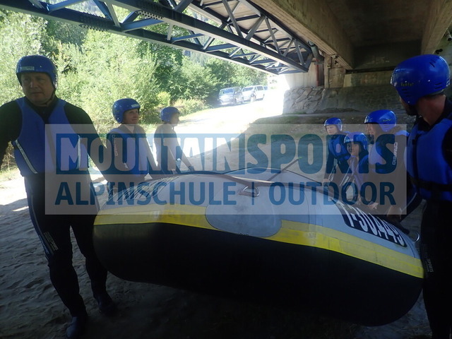 P1010005 | Bestelle die Bilder deines Berg- oder Wasser-Abenteuers mit Mountain Sports bequem von zu Hause aus direkt über unseren Online Fotoshop von pictrs.com. - Realisiert mit Pictrs.com