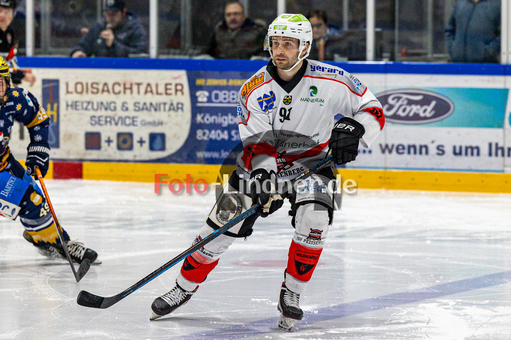 TSV Peißenberg Miners vs ESC River Rats Geretsried | Eishockey Bayernliga 2023/2024, TSV Peißenberg Miners vs ESC River Rats Geretsried,
Dominik EBENTHEUER (Miners 91),
2023-12-26 in Geretsried (Eisstadion)
91 Dominik EBENTHEUER (Miners 91)
Copyright: WolfgangxLindner foto-lindner.de