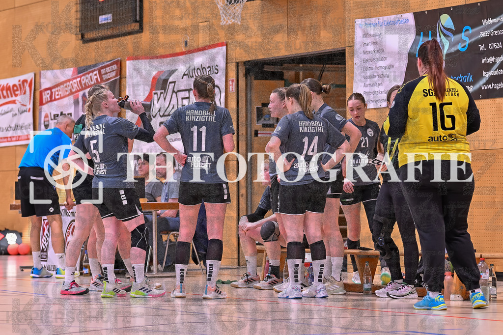 GER, SG Maulburg/Steinen - HB Kinzigtal, Handball, Suedbadenliga, 22. Spieltag, Saison 2023/2024, 27.04.2024 | Team HB Kinzigtal

GER, SG Maulburg/Steinen - HB Kinzigtal, Handball, Suedbadenliga, 22. Spieltag, Saison 2023/2024, 27.04.2024

Foto: TH Fotografie/Thomas Hess