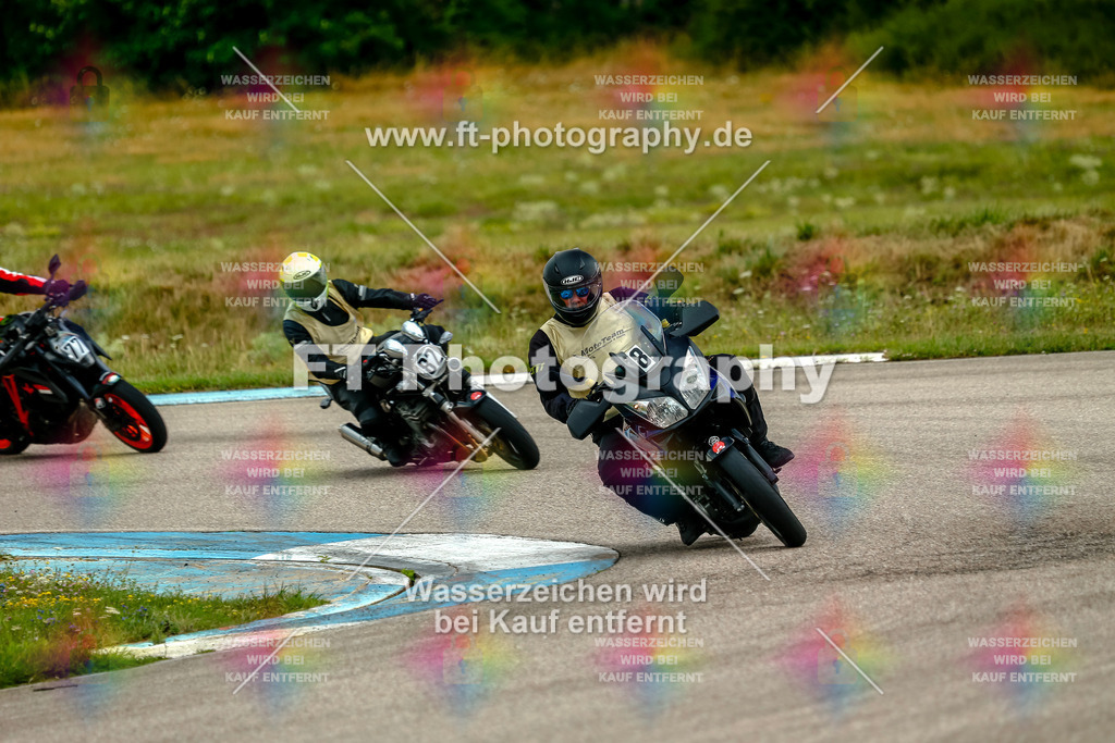 Chambley Juli-3167 | Hier findet Ihr Bilder von Touristenfahrten auf der Nürburgring Nordschleife oder von anderen Veranstaltungen die ich besucht habe. Viel Spass beim Durch Schauen 