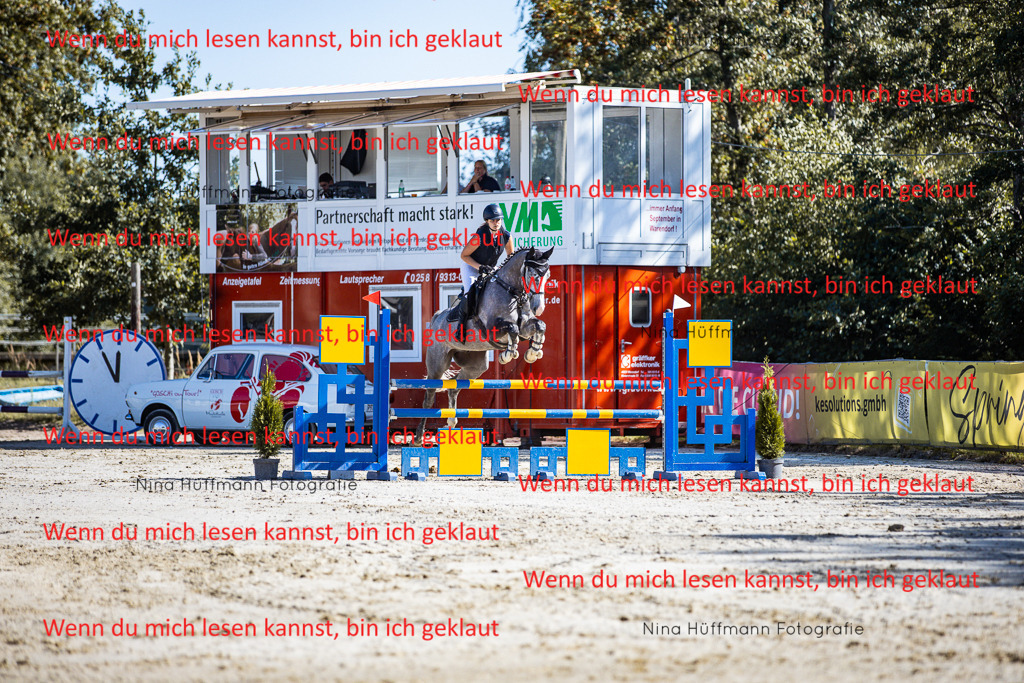BK1A5672 | Turnierbilder Turnierfotos Nina Hüffmann Turnierfotografie Pferdefotografie Tierzeichnung Haustierzeichnung Pferdezeichnung Hundezeichnung Videograf  - Realisiert mit Pictrs.com