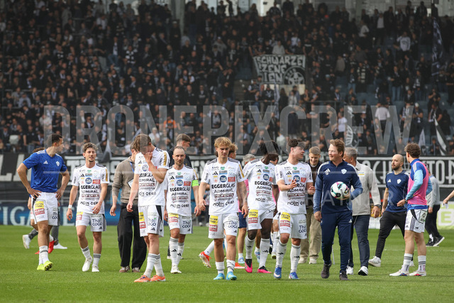 SK Puntigamer Sturm Graz vs TSV Egger Glas Hartberg – Championship Group    | Graz, Austria, 12.Apr.26 - SOCCER - ADMIRAL Bundesliga, SK Puntigamer Sturm Graz vs TSV Egger Glas Hartberg. The image shows the team of Hartberg after the match.    