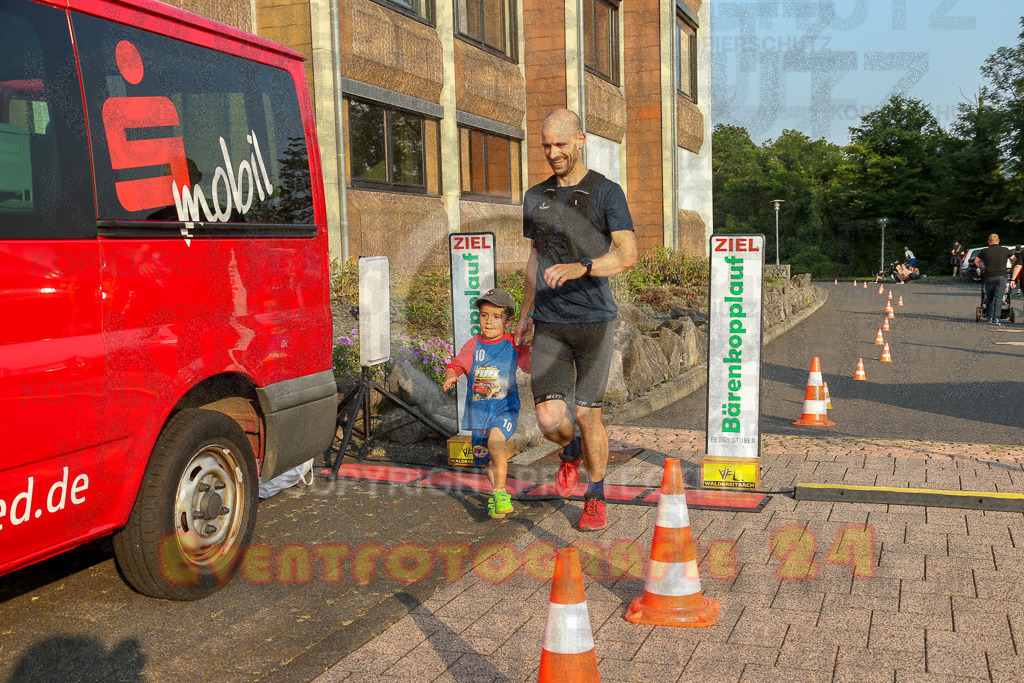 240802_1909_EX1_6097 | Sportfotografie im Rhein-Sieg Kreis, Köln, Bonn, NRW, Rheinland Pfalz, Hessen, etc. Unser Tätigkeitsfeld umfasst den Laufsport vom Volkslauf über den Marathon, Duathlon, Triathon bis zum Ultralauf wie Kölnpfad Ultra oder Schindertrail.