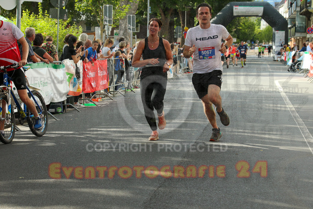 220610_1825_EX1_6836 | Sportfotografie im Rhein-Sieg Kreis, Köln, Bonn, NRW, Rheinland Pfalz, Hessen, etc. Unser Tätigkeitsfeld umfasst den Laufsport vom Volkslauf über den Marathon, Duathlon, Triathon bis zum Ultralauf wie Kölnpfad Ultra oder Schindertrail.