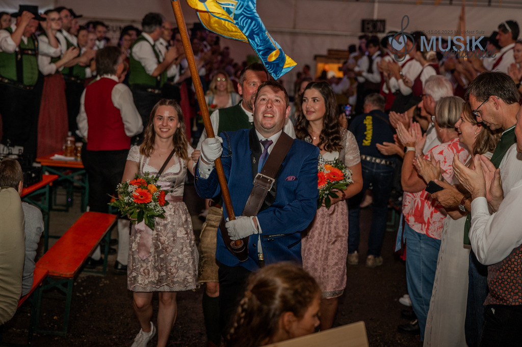 DSC_5912 | "Fussifoto.com – Ihr Ansprechpartner für hochwertige Fotografie! Entdecken Sie kreative Bilder und professionelle Dienstleistungen. Kontaktieren Sie uns für Ihre Projekte!"