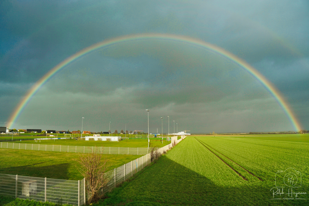 Regenbogen | Ich fotografiere leidenschaftlich Landschaften, Architektur, Portraits und Tiere - Realisiert mit Pictrs.com