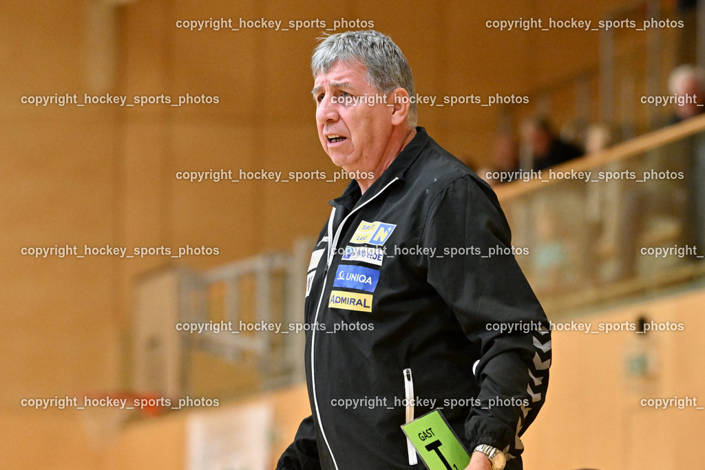 SC Ferlach Damen vs. Hypo Niederösterreich 18.11.2023 | Headcoach Hypo Niederösterreich KOVACS Ferenc