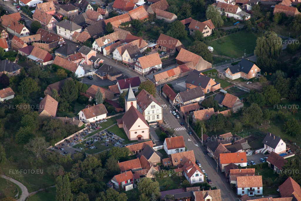 Vue aérienne: Vue de la ville à Griesbach dans le département Bas Rhin, France. Photo: IMG_53644.jpg prise le 30/09/2012 par Werner Riehm/FLY-FOTO.euRésolution de l'original: 4752 x 3168 px