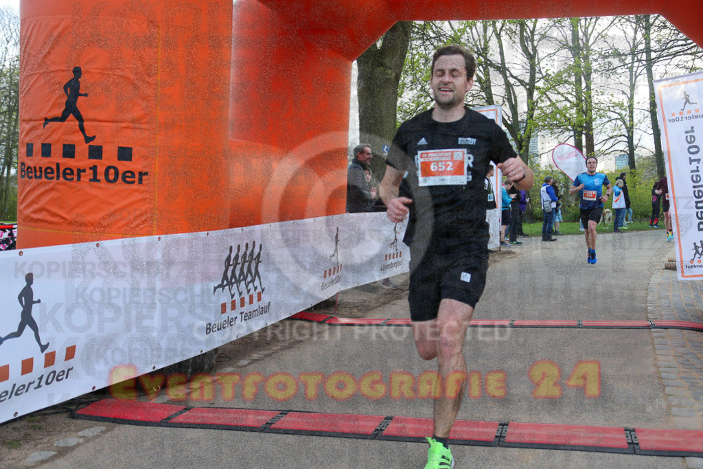 230413_1925_EX1_6973 | Sportfotografie im Rhein-Sieg Kreis, Köln, Bonn, NRW, Rheinland Pfalz, Hessen, etc. Unser Tätigkeitsfeld umfasst den Laufsport vom Volkslauf über den Marathon, Duathlon, Triathon bis zum Ultralauf wie Kölnpfad Ultra oder Schindertrail.