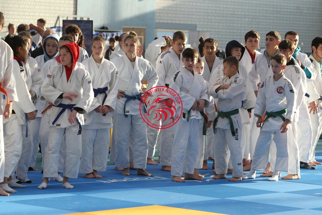 JT6F9458 | Fotos vom Adler Cup - Pictures from Adler Cup

Hier findet Ihr alle Eindrücke und großen Momente der Adler Cup Wochenenden. Here you will find all impressions and great moments of the Adler Cup weekends. - Realisiert mit Pictrs.com