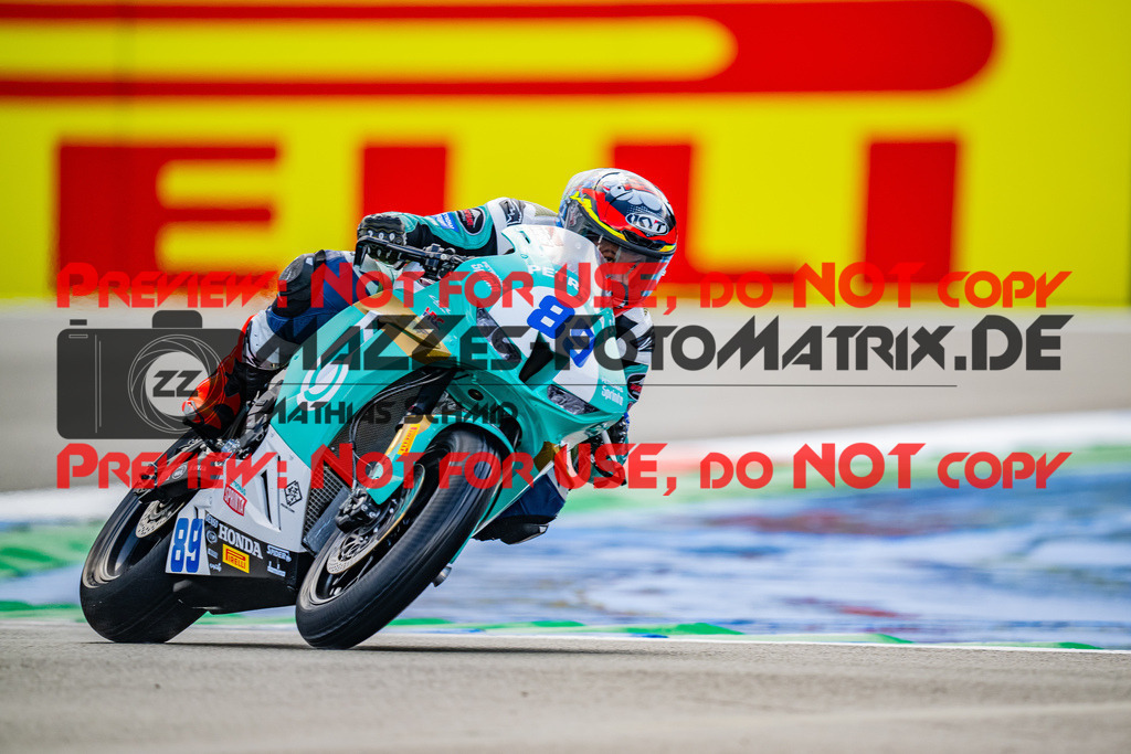 MaZZes_FotoMatrix_240421_6007705_9703 | SSP600