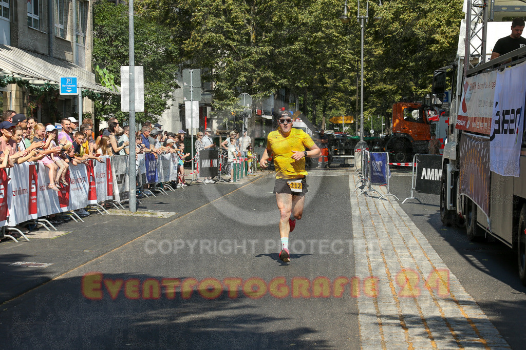 250621_1040_EX1_2068 | Sportfotografie im Rhein-Sieg Kreis, Köln, Bonn, NRW, Rheinland Pfalz, Hessen, etc. Unser Tätigkeitsfeld umfasst den Laufsport vom Volkslauf über den Marathon, Duathlon, Triathon bis zum Ultralauf wie Kölnpfad Ultra oder Schindertrail.