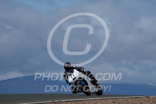 2025_03_10_PBK_11302 | Sportfotografie; SlowMotion; Video; Rennstrecke; Hafeneger; Speer; Racing; RSE; BMW; CBO; Trackday; Motorsportarena; Hockenheimring; Brno; Most; Barcelona; Valencia