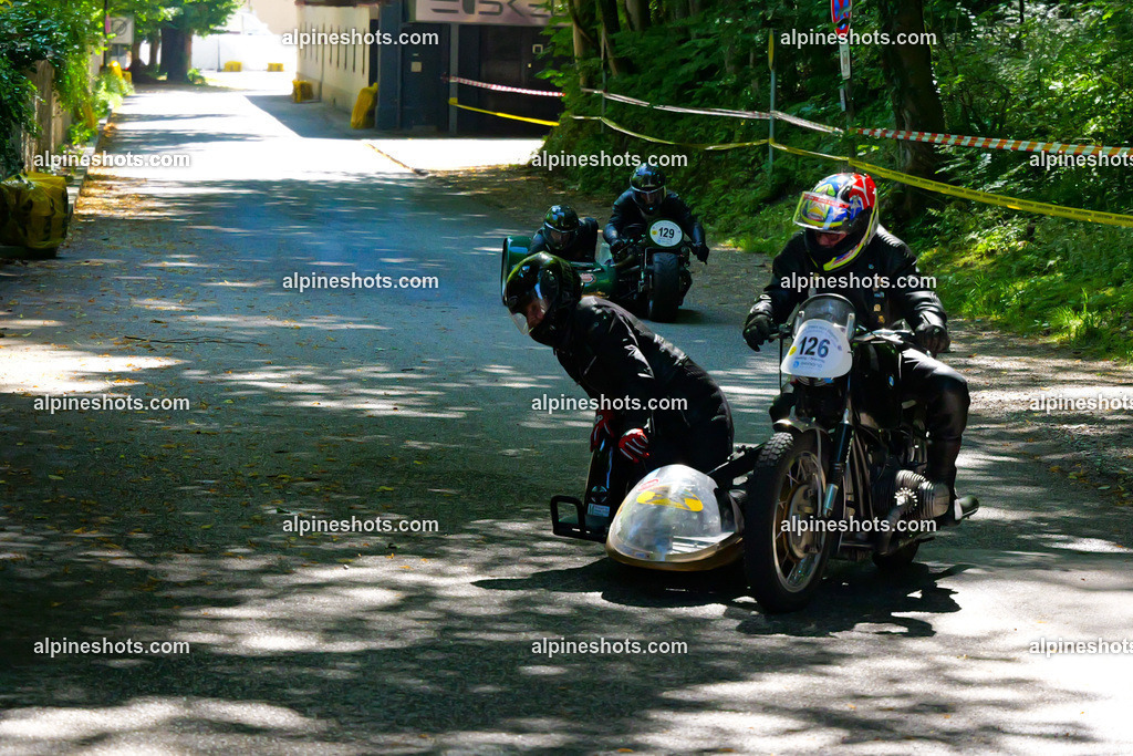 P1026499 | Erleben Sie atemberaubende, hochqualitative Fotos Ihrer Fahrt entlang der malerischen Alpenstraßen. Besuchen Sie alpineshots.com, um professionelle Aufnahmen Ihrer unvergesslichen Reise zu finden und zu kaufen - Realisiert mit Pictrs.com