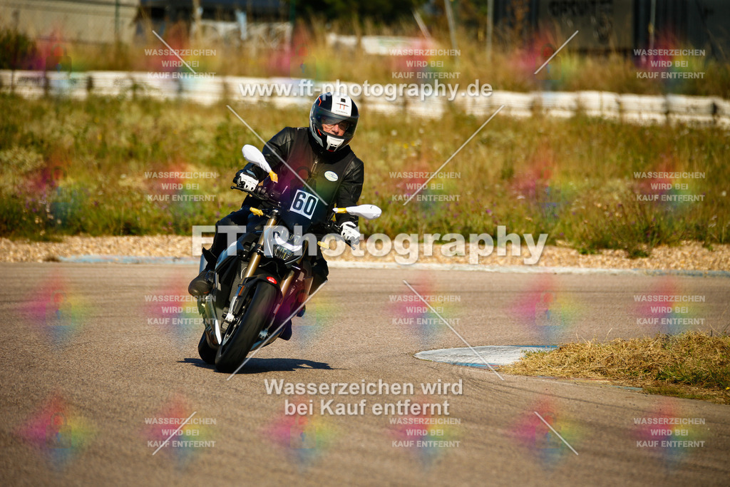 _MOT8840 | Hier findet Ihr Bilder von Touristenfahrten auf der Nürburgring Nordschleife oder von anderen Veranstaltungen die ich besucht habe. Viel Spass beim Durch Schauen 