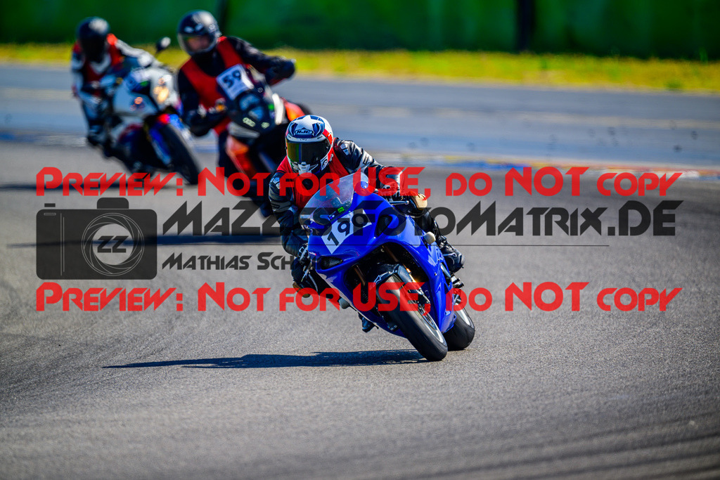 MaZZes_Fotomatrix_20250817_6007705_3544 | RL