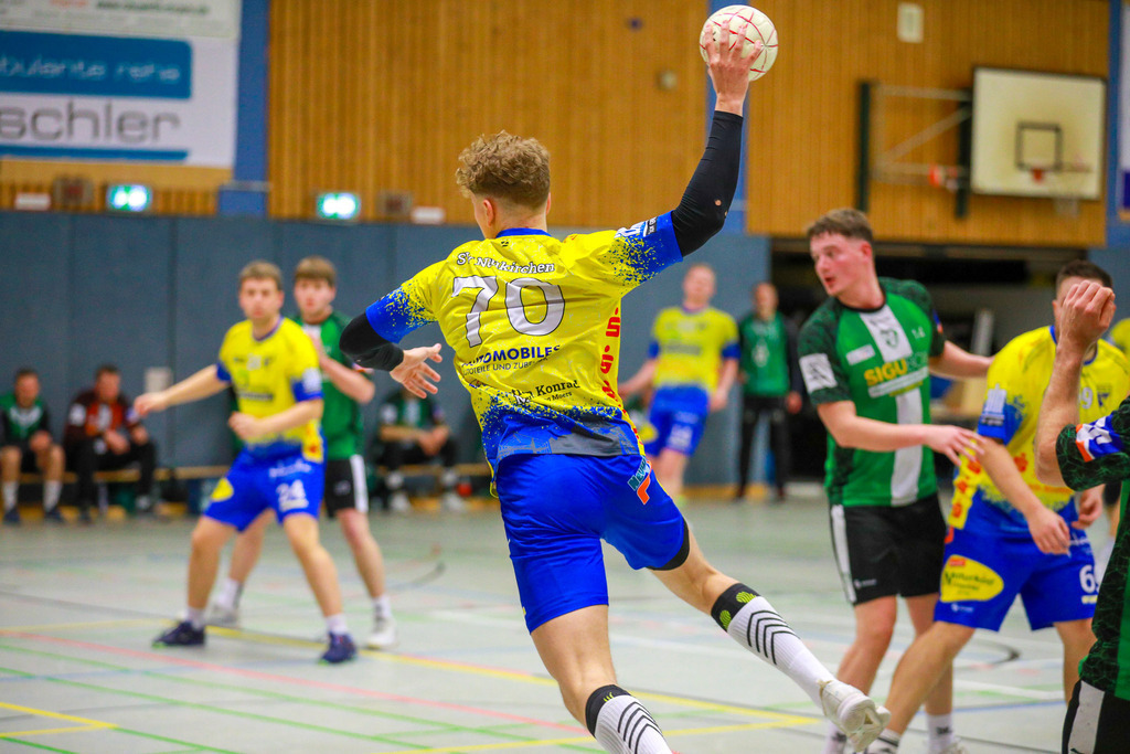 SVN_HcTvRhede_131225_145 | Bildergalerie von Sport-Ereignissen aber auch von weiteren spannenden Dingen - nicht nur vom Niederrhein. In Anlehnung an den bekannten Spruch von Hanns Dieter Hüsch heißt das Motto: "Niederrhein ist überall".  - Realisiert mit Pictrs.com