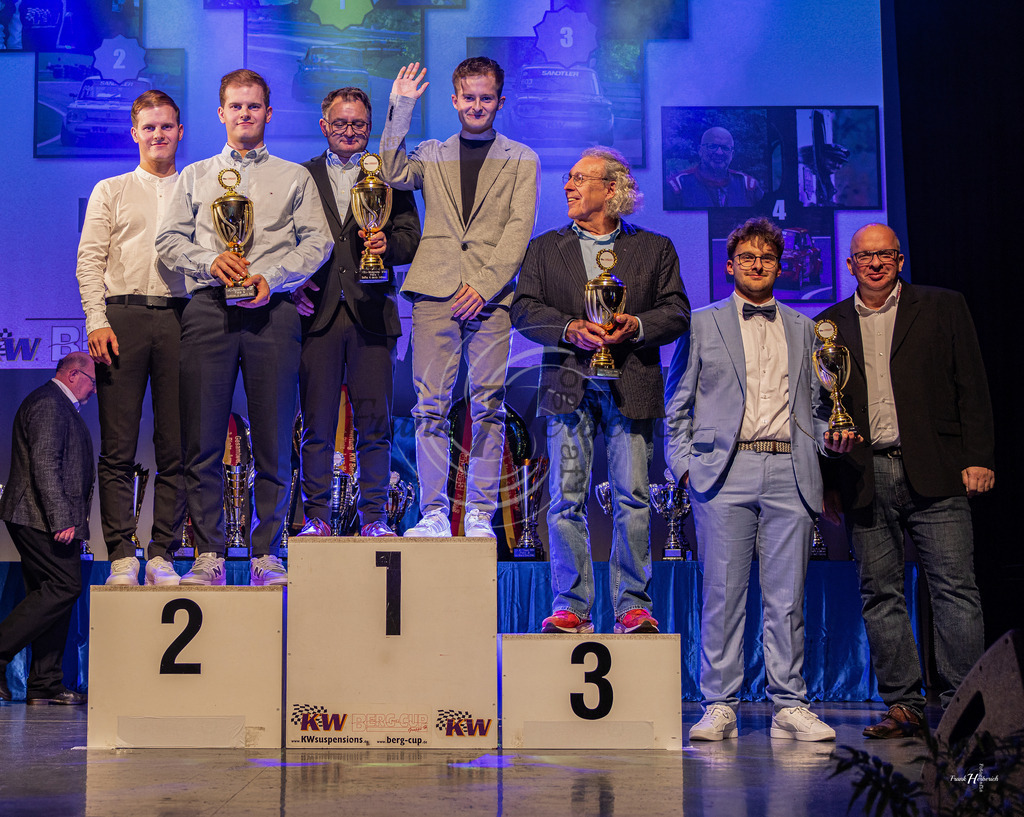 KW Berg Cup Siegerehrung 2025 | Frank Herberich Fotografie, Frank Herberich, Fotografie, Hochzeit, Portrait, St. Peter Ording, Ording, Westerhever, Nordsee, Frank Fotografie, Hardheim,  Odenwald,Walldürn, Band,Eventfotografie - Realisiert mit Pictrs.com
