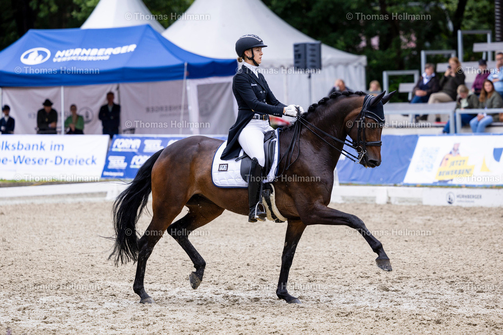 TH_942 Frieda NRW (GER)_ Greta Busacker _31992 | Elmloher Reitertage 2025 am 03.08.25 in Elmlohe,