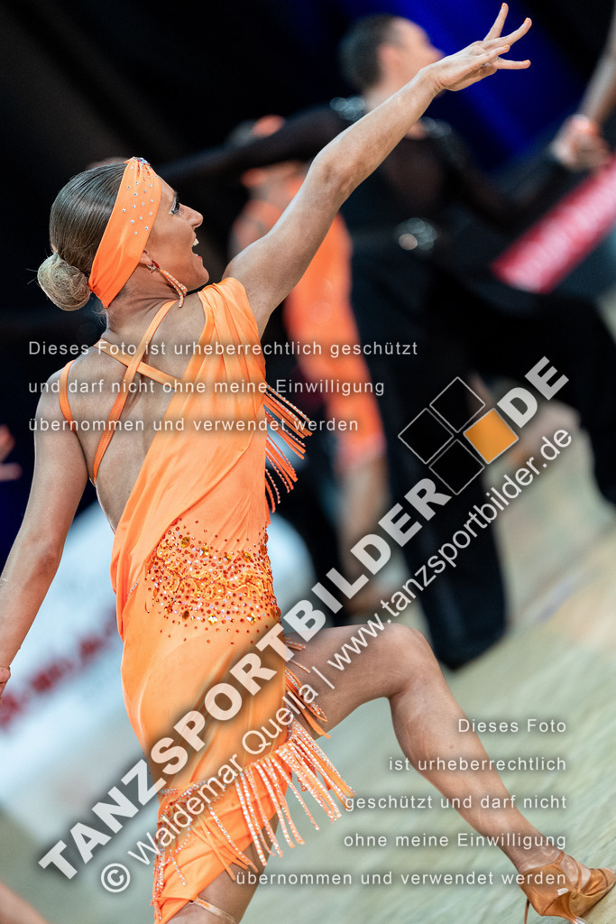 20240120-01855 | Hier finden Sie Tanz Bilder vom Latein und Standard Formationen tanzen. Sportbilder vom Tanzsport. Schöne Fotos und von Weltmeisterschaft, Europameisterschaft, Bundesliga, Regionalliga, Oberliga und Landesliga sowie von GOC Stuttgart, DanceComp, WM Bremen