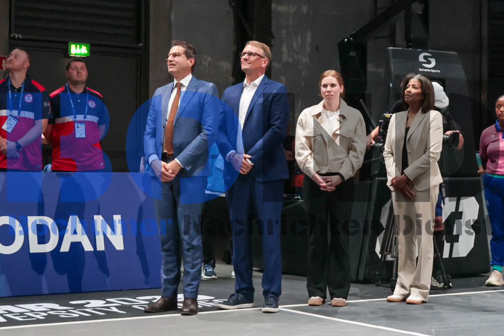 SES_RRG3x320250720-287 | bond - Realisiert mit Pictrs.com