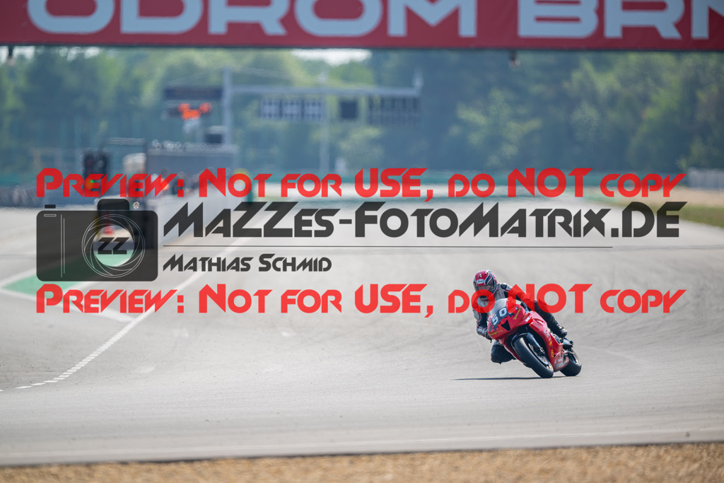 MaZZes-Fotomatrix-20260805-529341 | R1