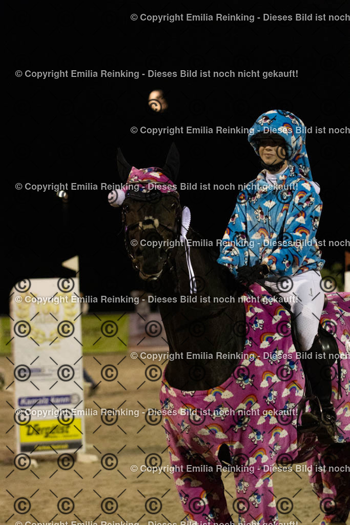 CL5A9200 | Emilia Reinking Fotografie - Realisiert mit Pictrs.com